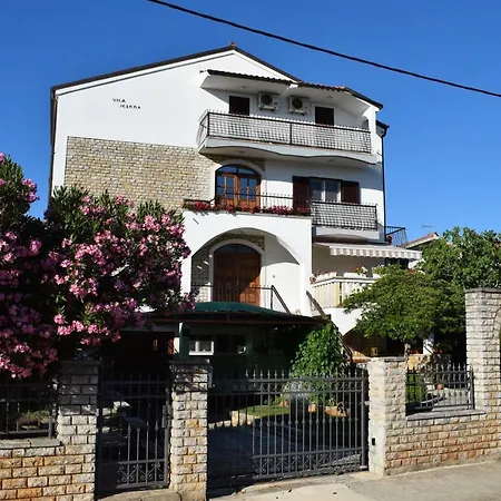 Apartment Vila Jelena - For 6 To 8 Persons In Sv Filip I Jakov Sveti Filip i Jakov